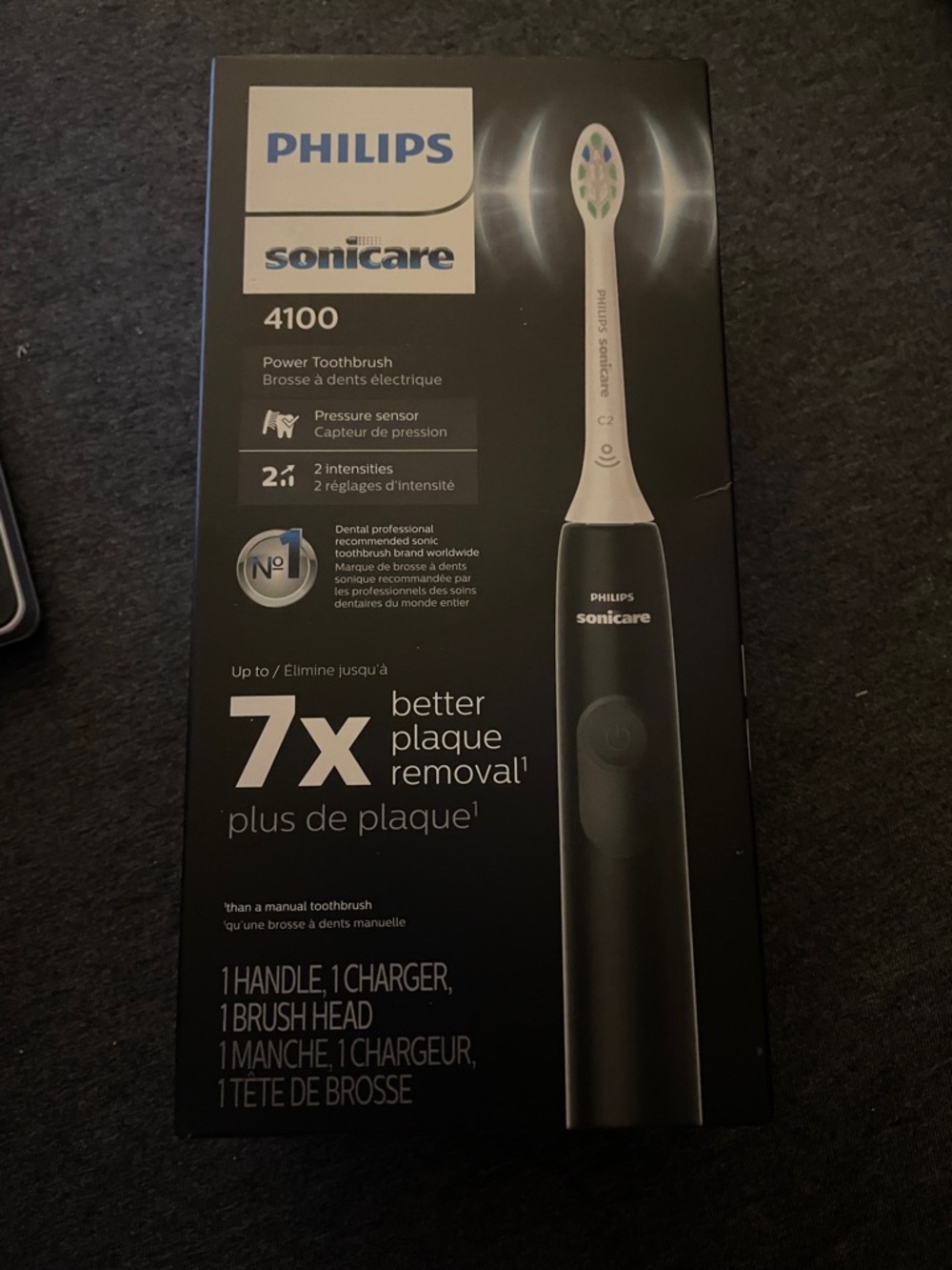 Philips Sonicare 4100 Electric Toothbrush - Black and White